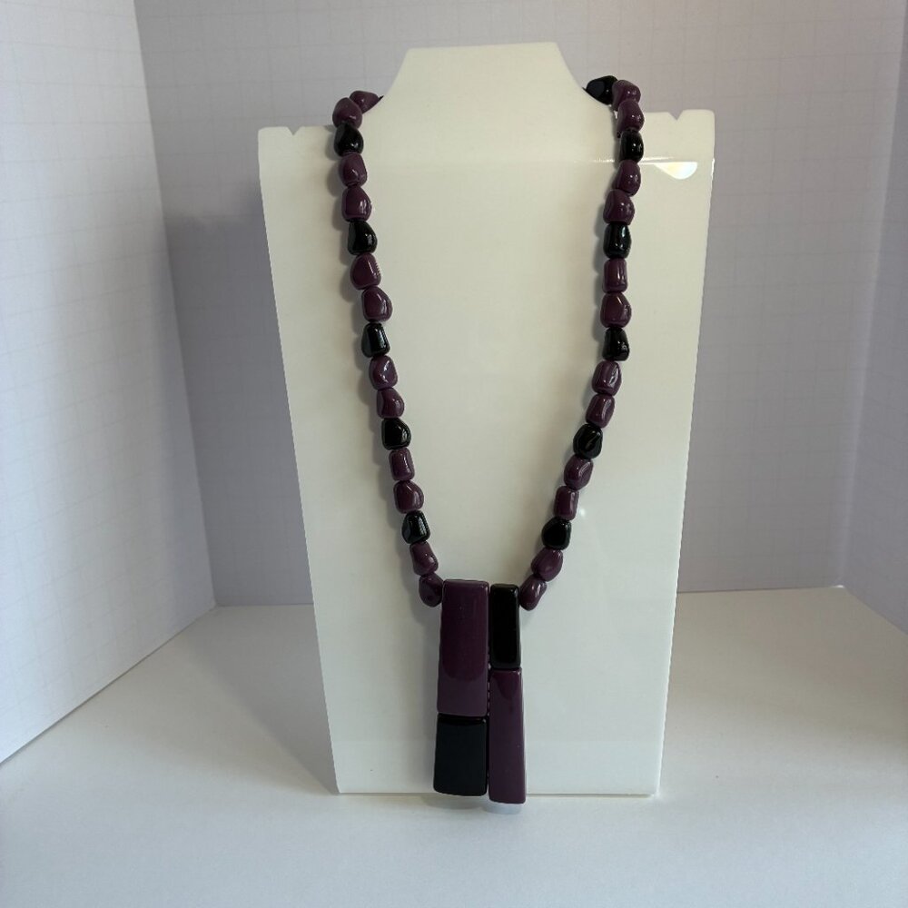 Vintage Purple and Black Acrylic Pendant Beaded Necklace